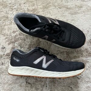New Balance Fresh Foam Arishi Sneakers